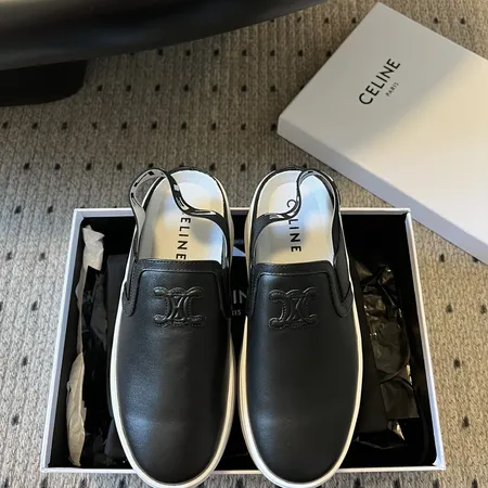 セリーヌ カジュアルシューズ