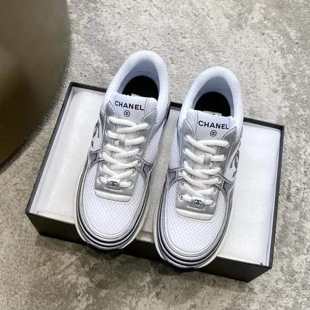 シャネル スニーカー