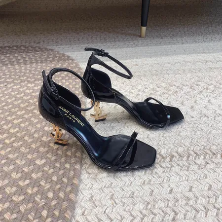 イブサンローラン サンダル