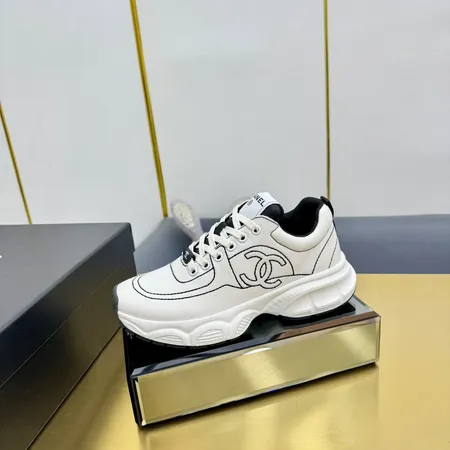 シャネル スニーカー