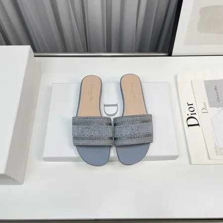 ディオール スリッパ