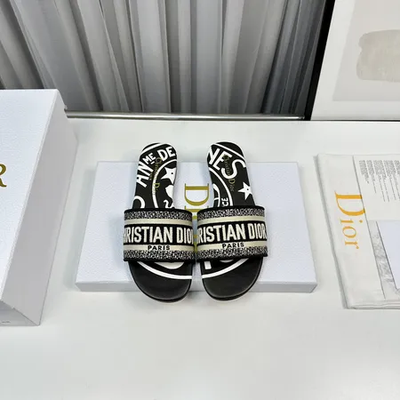 ディオール スリッパ