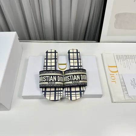 ディオール スリッパ