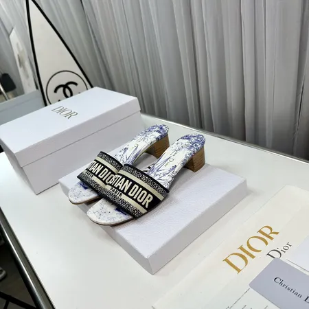 ディオール スリッパ