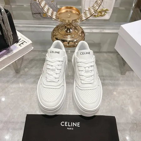 セリーヌ カジュアルシューズ