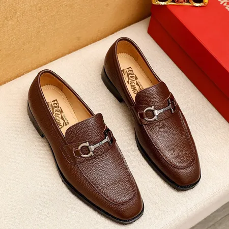 フェラガモ ビジネスシューズ