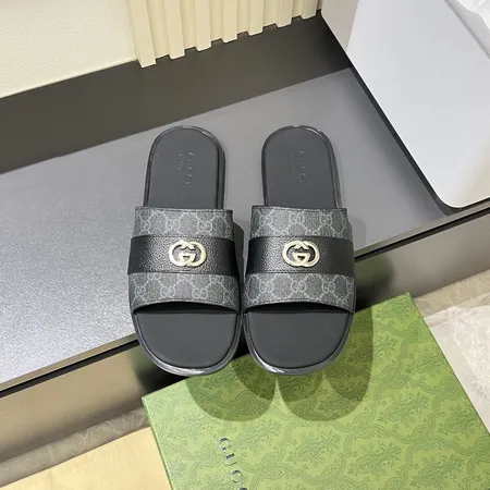 グッチ スリッパ