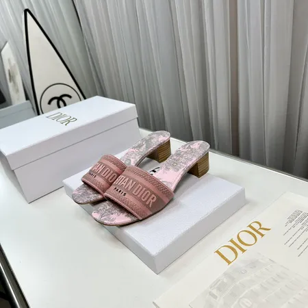 ディオール スリッパ