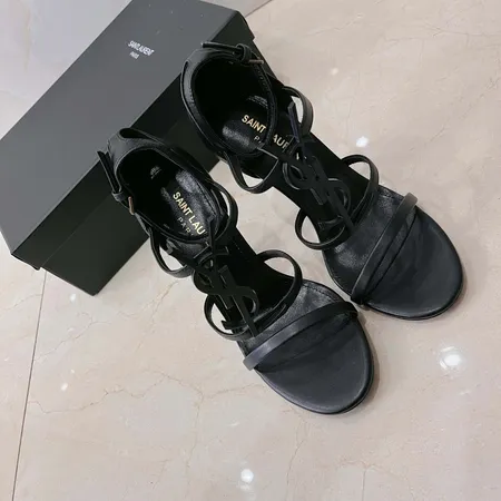 イブサンローラン サンダル