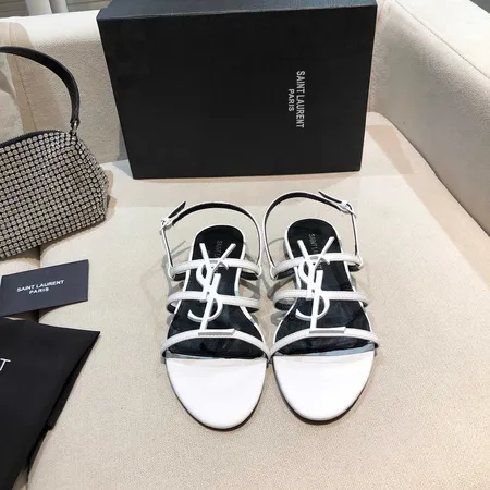 イブサンローラン サンダル