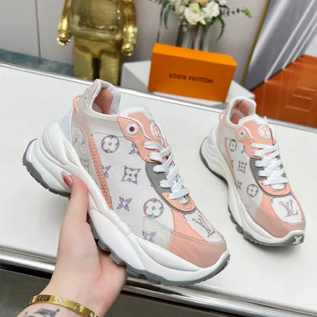 ルイヴィトン スニーカー