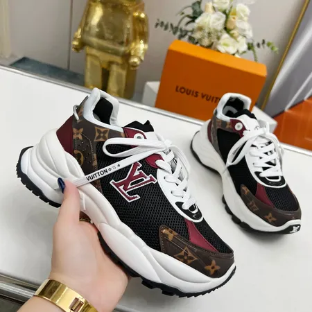 ルイヴィトン スニーカー