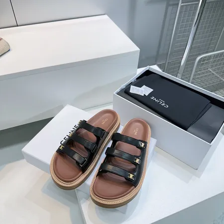 セリーヌ サンダル