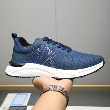 アルマーニ スニーカー