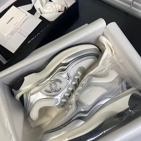 シャネル スニーカー