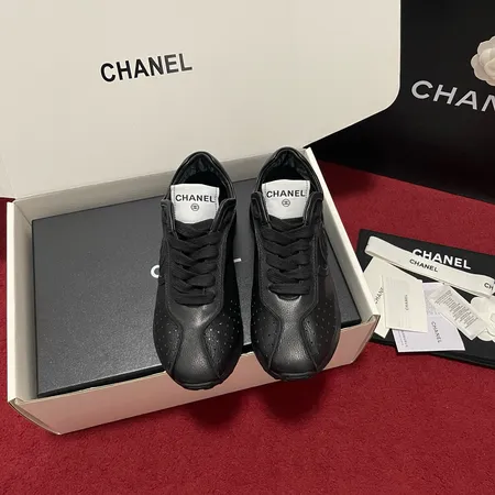 シャネル スニーカー