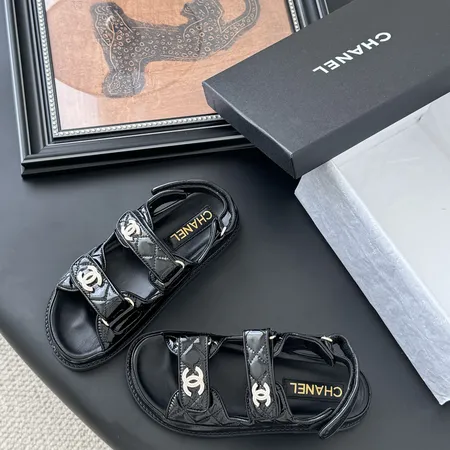 シャネル サンダル