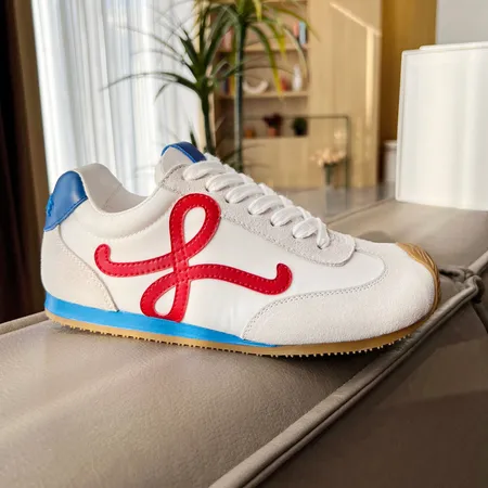 ロエベ カジュアルシューズ