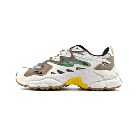 フィラ スニーカー