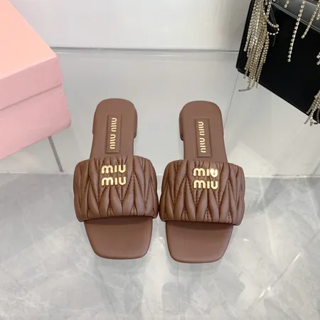 ミュウミュウ スリッパ