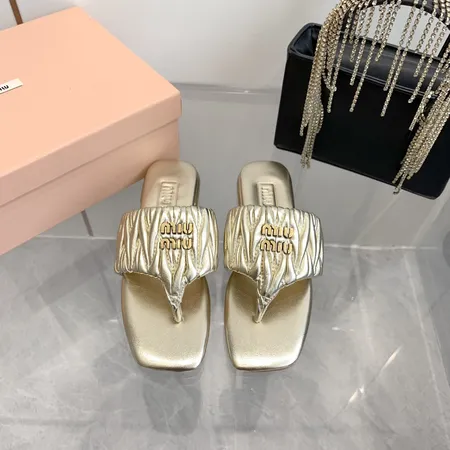 ミュウミュウ スリッパ