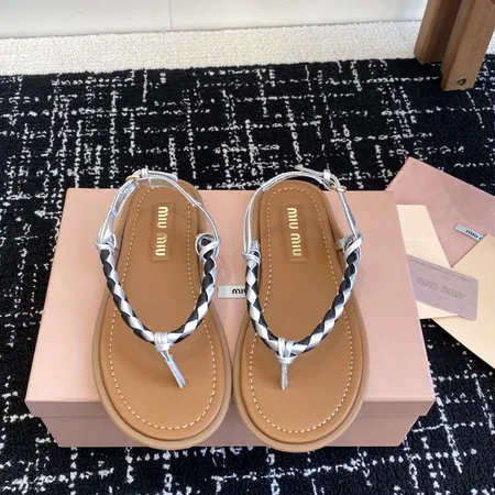 ミュウミュウ サンダル