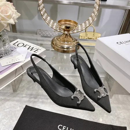 セリーヌ サンダル