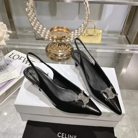 セリーヌ サンダル