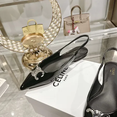 セリーヌ サンダル