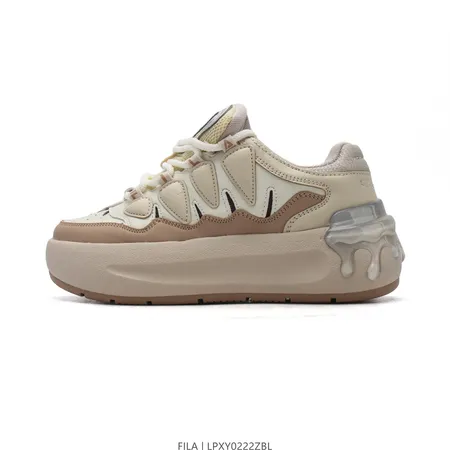 フィラ スニーカー