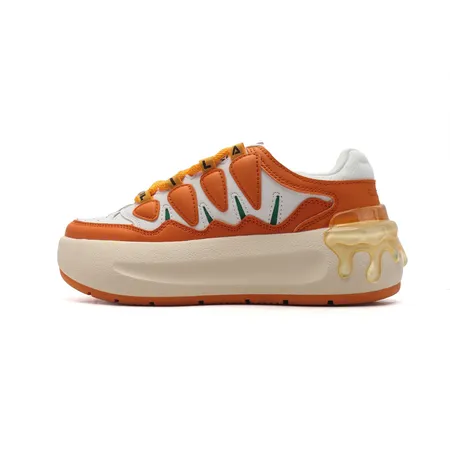 フィラ スニーカー