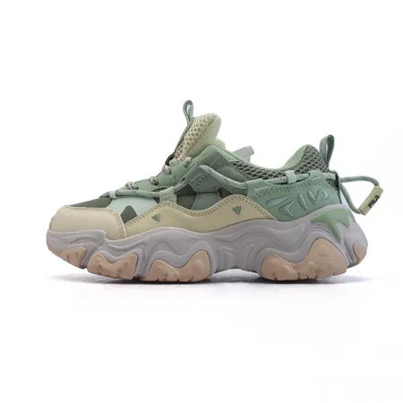 フィラ スニーカー