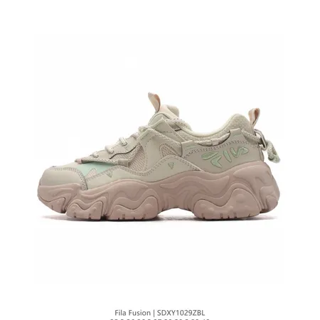 フィラ スニーカー