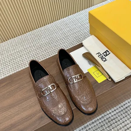 フェンディ ビジネスシューズ