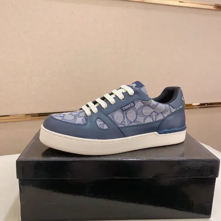 コーチ カジュアルシューズ