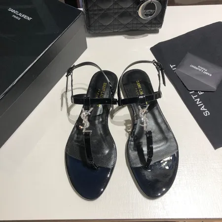 イブサンローラン サンダル