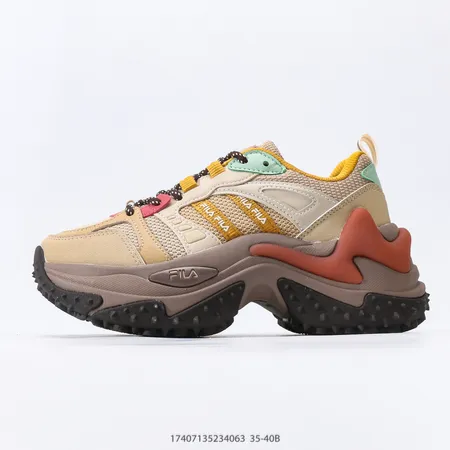 フィラ スニーカー