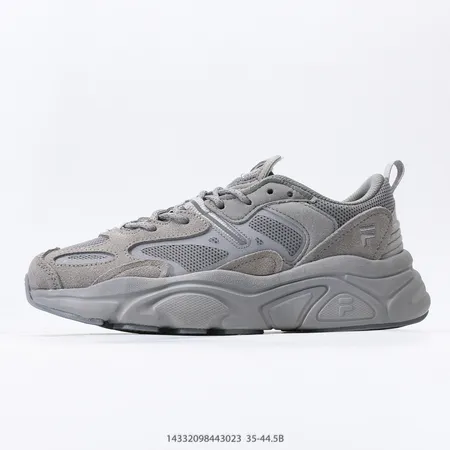 フィラ スニーカー