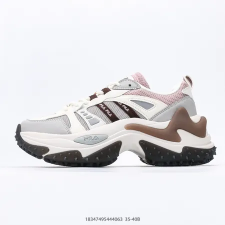 フィラ スニーカー