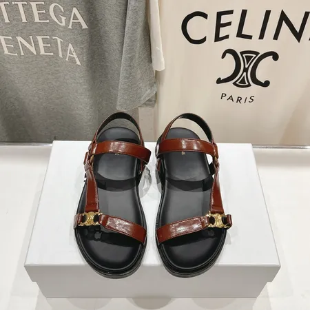 セリーヌ サンダル