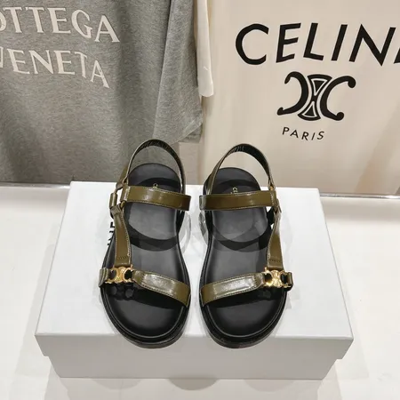 セリーヌ サンダル