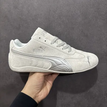 プーマ カジュアルシューズ