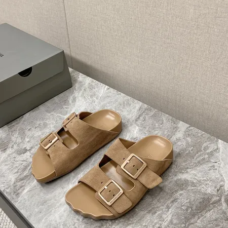 バレンシアガ スリッパ