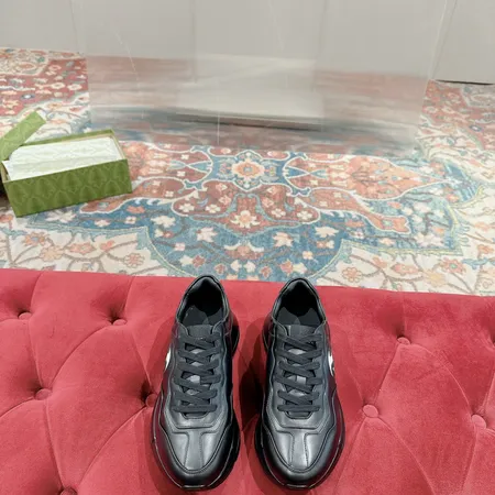 グッチ スニーカー