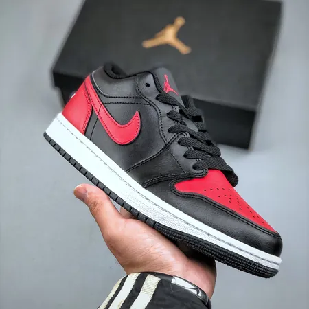 エアジョーダン スニーカー