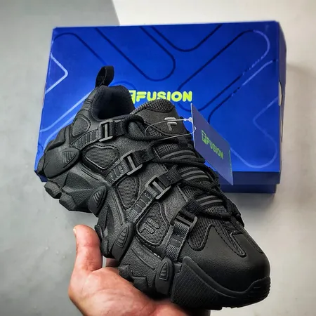 フィラ スニーカー