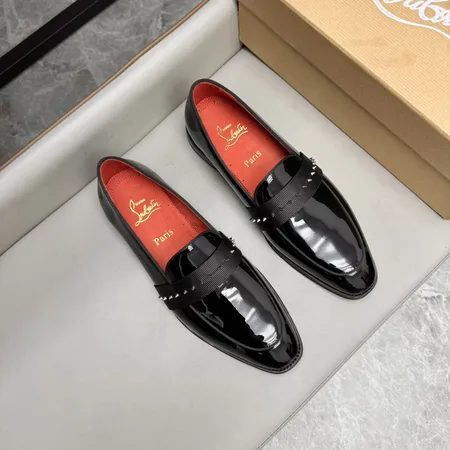 クリスチャン・ルブタン ビジネスシューズ