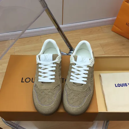 ルイヴィトン カジュアルシューズ