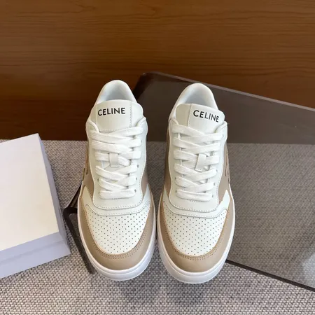 セリーヌ スニーカー