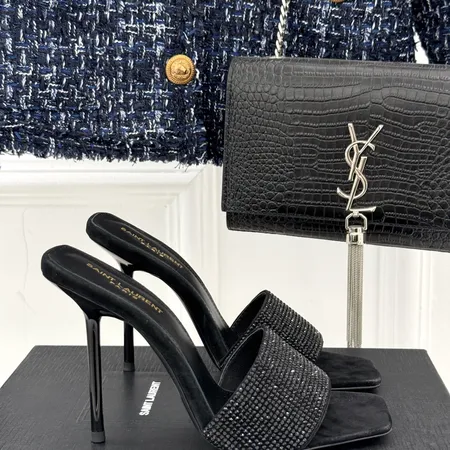 イブサンローラン サンダル